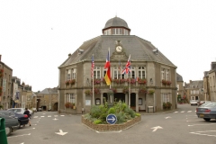 Ansichten von Gorron 17